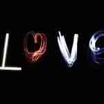 LOVE – Light drawing with Emma Plunkett Art