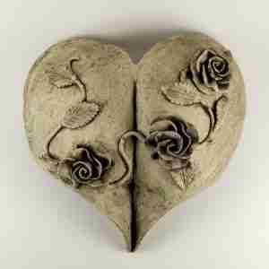 Stoneware art, ceramic heart, bottom with roses