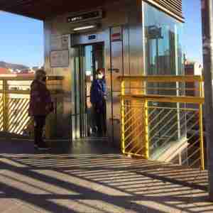 outdoor lift - top