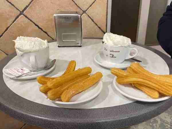 Granja chocolate y churros
