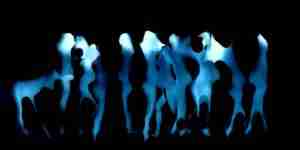 Dreamlike video art exploring pregnancy and motion