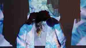 Siobhan Padmore and Rebecca Faro dance - Artmixture arty collaboration